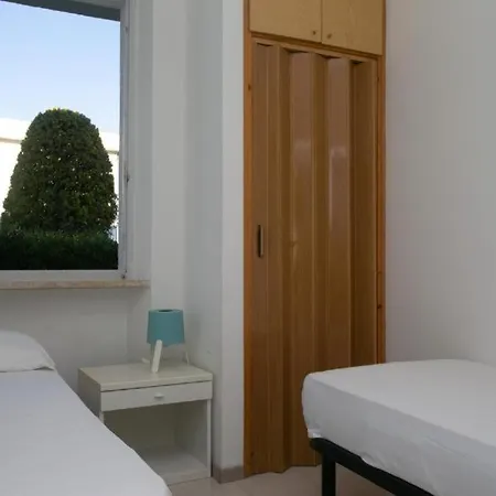 Apartment M088 - Marcelli, Quadrilocale Con Giardino A 100mt Dal Mare *